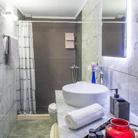 Traditional דירה