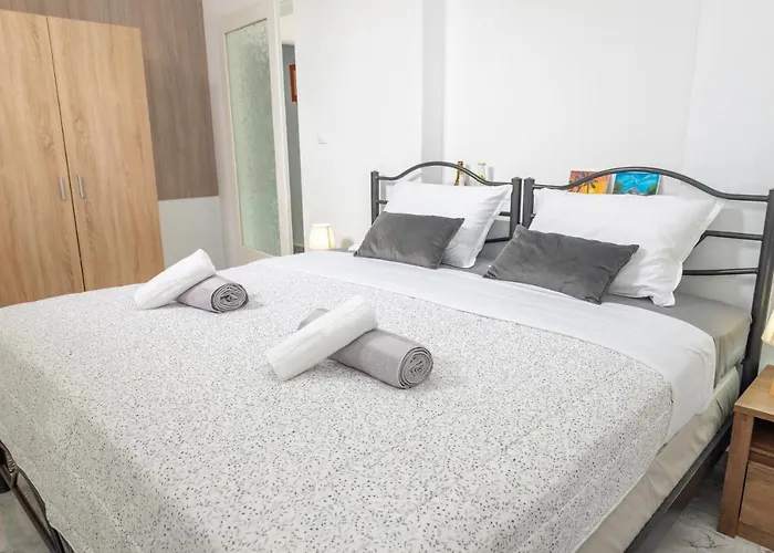 Appartamento (stoa Escape) Traditional